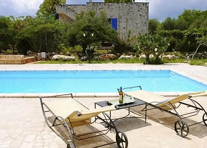 Villa Le Marocce - Relax Pool 4 Km From Castro Spongano