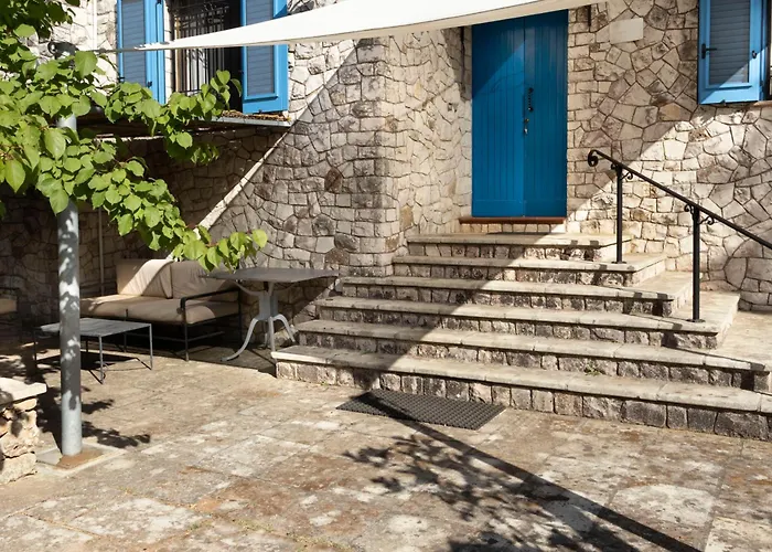 Villa Le Marocce - Relax Pool 4 Km From Castro Spongano