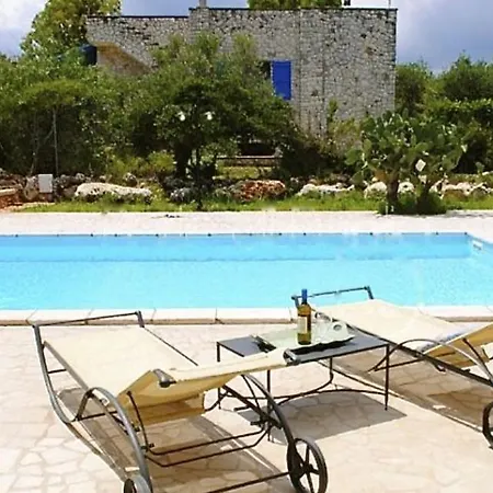 Villa Le Marocce - Relax Pool 4 Km From Castro Spongano