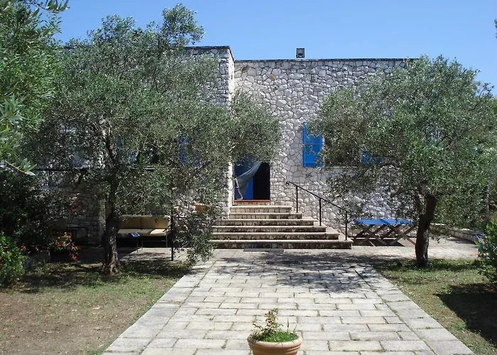 Vila Le Marocce - Relax Pool 4 Km From Castro